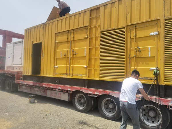 安定除了负载情况和发动机维护，还有哪些因素会影响 200kw 柴油发电机的油耗？