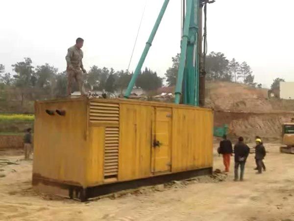 安定如何判断水冷式机油散热器密封件是否需要更换？